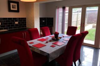 2-Bed Hillside House - Sleeps 4 Garden & Parking - Sheffield - 3