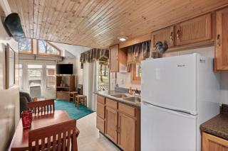 Vacation Home Rental PM C-06 - Russell - 6