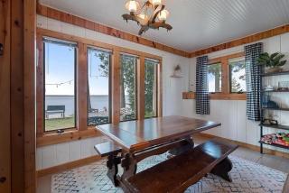 Cozy Lakefront Cottage on Black Lake - Onaway - 6