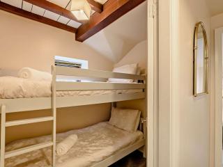 3 Bed in Bowness-On-Windermere 93088 - Bowness-on-Windermere - 2