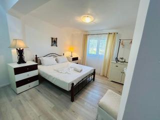 Villa bruka - Eretria - 1