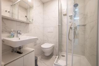Modern Studio with Queen-Size Bed, Self Check-in - Vienne - 7