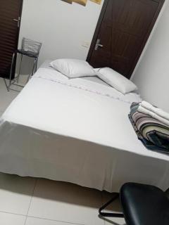 Quarto em residencia - Palmas - 5