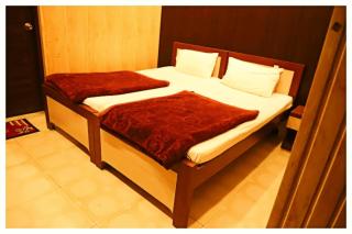 LUCKNOW HOTEL ASHA - Near Railway Station #Free Wi-Fi #Parking Facilities #Fully Air-Condition #Room Service #Restaurant - Best Hotel In Lucknow - Lucknow - 4