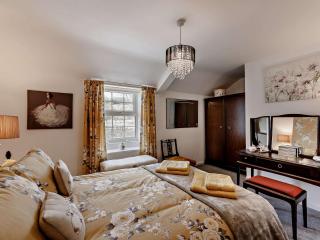 2 Bed in Blanchland 91440 - - 3