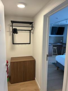 Business Accommodation 'Eclectic Living' Nomad - Geel - 4