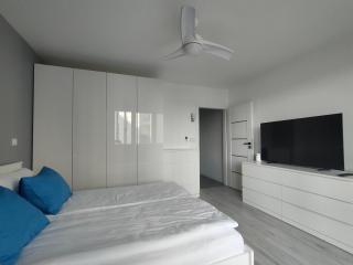 Rooms with free parking - Mogilska, Tauron Arena - Cracovia - 2