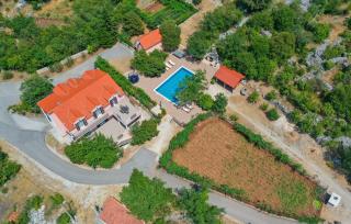 Villa Stipe - Makarska by Villas Guide - Zagvozd - 6