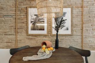 Jure - 2 bedrooms and balcony in Eixample Dreta - 1