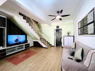 Inara Homes at Sri Mahligai Townhouse - Shah Alam - 0