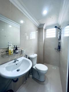 Inara Homes at Sri Mahligai Townhouse - Shah Alam - 4