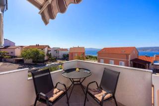 Apartments in Crikvenica 45899 - 9
