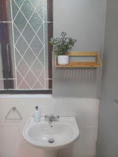 Fairway Guest Lodge - Margate - 7
