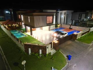DesaruTropInnCorner BBQHut LuxPool Hoops&KTVPartyON - Bandar Penawar - 9