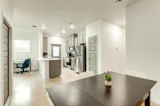 2 Mi to Downtown Temple Newly Built Townhome! - Temple - 9