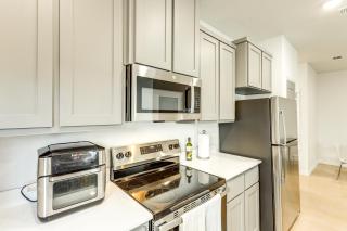2 Mi to Downtown Temple Newly Built Townhome! - Temple - 4
