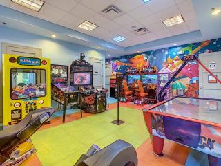 Splendid Thematic 3BR with Garage & Waterpark - Kissimmee - 8
