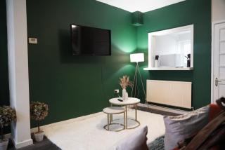 5 Guests - Free Parking - 20min Drive City Center - Liverpool - 1