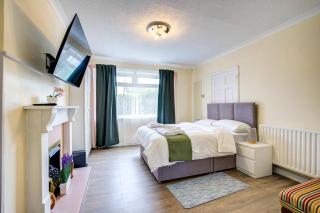 Bright & Spacious 3 Bedroom Home in Newcastle - Kenton - 6