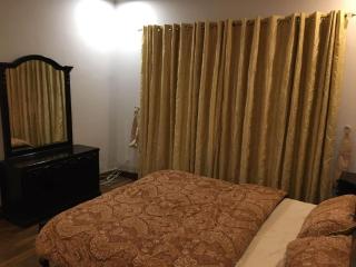 F10 Family House Islamabad - Islamabad - 8