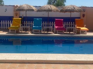 2 Bed-Sleeps 4-Mtn View-Private Pool & Terrace - Oria - 8