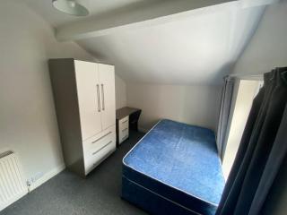 4 bed, 2 bath shared property Preston - Preston - 3