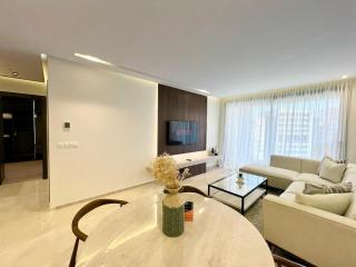 Stylish 2 Bedroom Apartment - Train Station & Beach - Tangier - 7