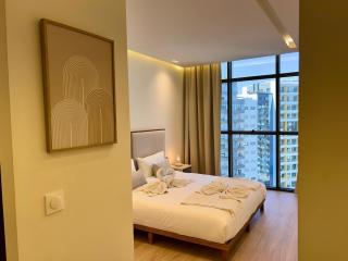Stylish 2 Bedroom Apartment - Train Station & Beach - Tangier - 3