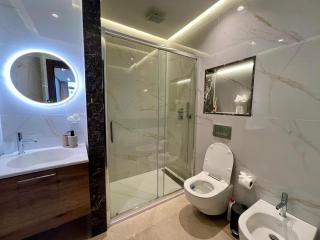 Stylish 2 Bedroom Apartment - Train Station & Beach - Tangier - 1