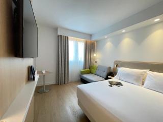Holiday Inn Express Logroño Rioja by IHG - Logroño - 9