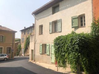 Typical village house in a Provencal village - Le Beausset - 0