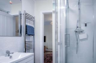 Croft Court - 1 Bedroom Apartment - Tenby - Tenby - 3