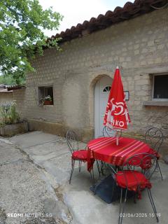 Le clos des romarins Gîte le COQUELICOT - Belmontet - 3