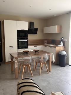 Maison T3 dans un village calme - Saint-Mitre-les-Remparts - 0