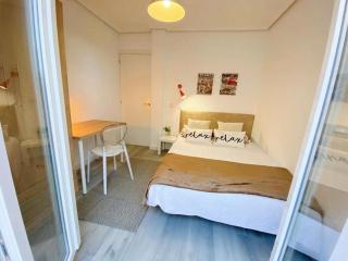 Parking Publico Gratis - Muy Decorado - Balcones - 5