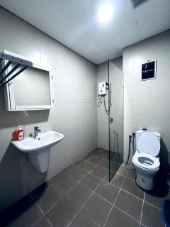 Aurora Homes at i-City - WiFi TV Box and 1 Carpark - Shah Alam - 6