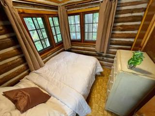 2-Bedroom - Balsam Lake Cottages Resort #12 - 8