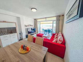 LITORAL COSTA DORADA - CORAL Only families - Cambrils - 1
