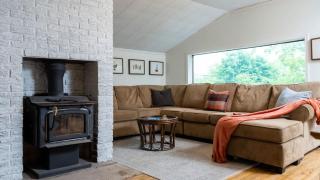Cobblestone 2-Bedroom Cottage #5 Loft - Sharbot Lake - 0
