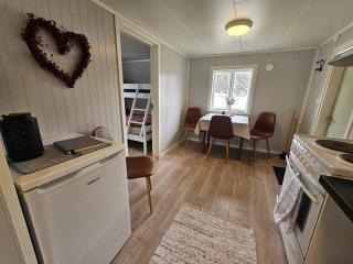 Tørfoss Gård, Hytte utleie, Campingvogn og bobil plasser - 2