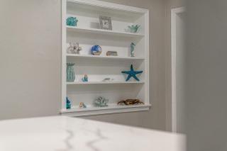 Coastal Pool Retreat - 3BR Oasis Near Downtown and Beaches - Melbourne - 1