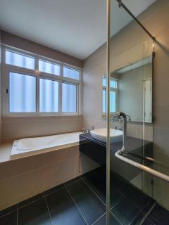 The Medini Residence - - 8
