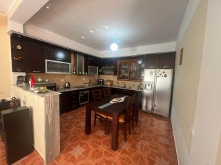 Aurora Apartament - Polisi i Vogël - 2
