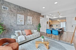 Stylish 2BR with Pool Central SLC - Great Access - 9