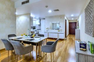 Marina View, 2BR Ideal for Groups, Walk to beach - 6