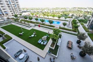Modern 2BR Golfville Dubai - 0