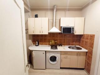 Затишна квартира у самому центрі - Lviv - 7