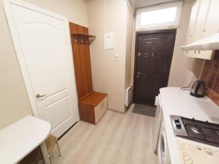 Затишна квартира у самому центрі - Lviv - 6