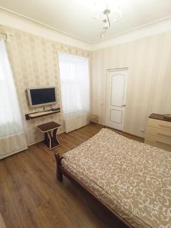 Затишна квартира у самому центрі - Lviv - 5