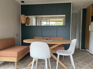 Camping Le Vallon Des Cigales - Istres - 8